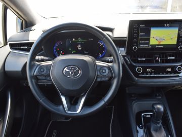 Toyota Corolla Touring Sports